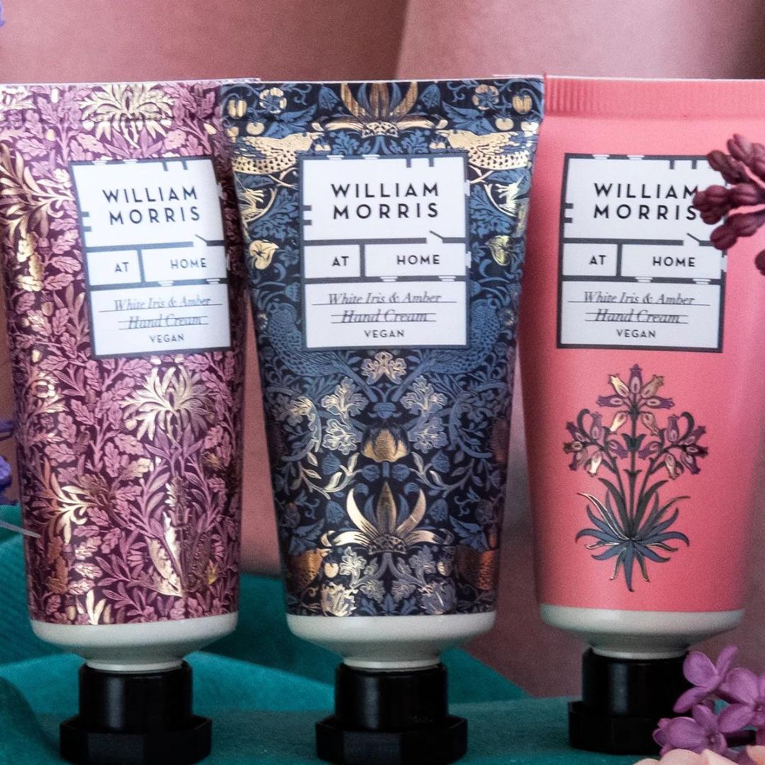 The Best Time to Moisturise Your Hands