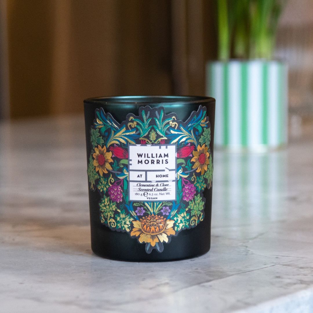 Sunflower Swan Clementine &amp; Clove Scented Candle
