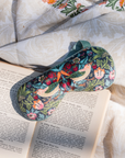 The Voyager Velvet Eye Mask with Dried Lavender Flowers