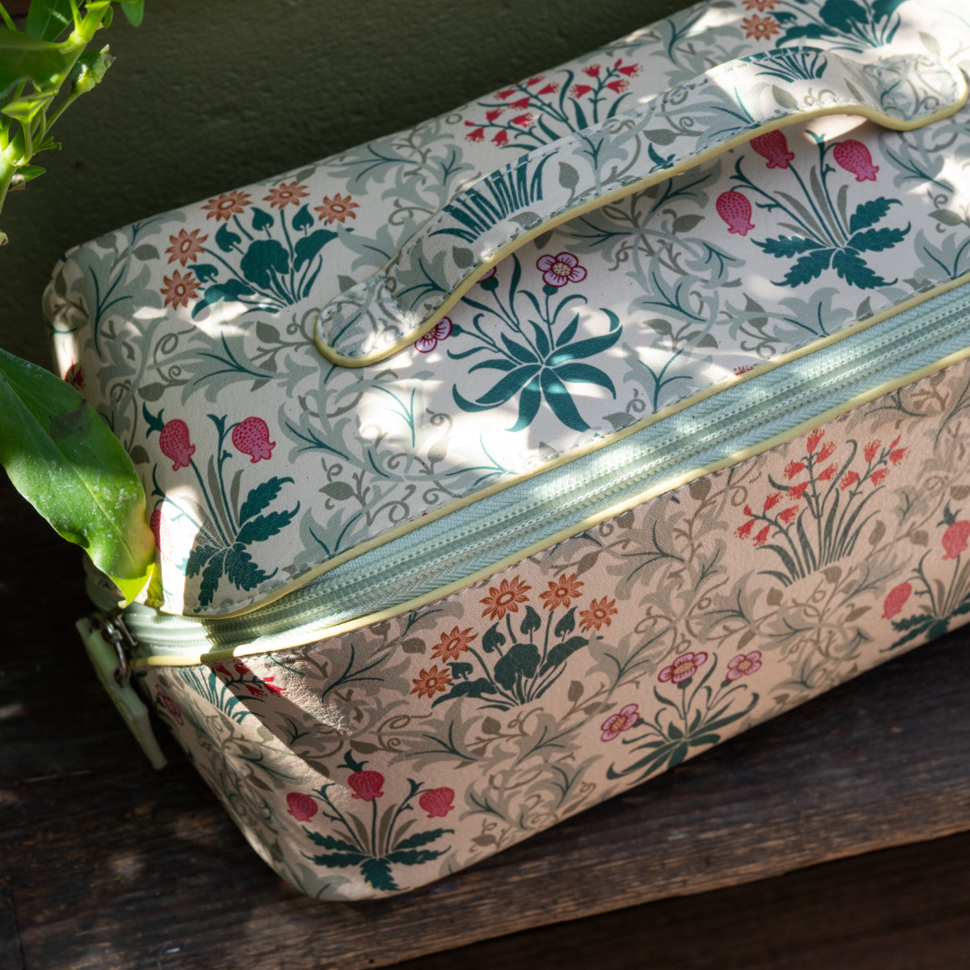 The Voyager Celandine Beauty Storage Bag