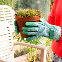 Golden Lily Gardening Glove & Hand Cream Set